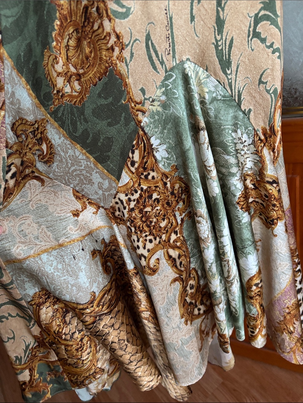 Roberto Cavalli Vintage Rare A/W 2005 Baroque Animal Print Silk Midi Dress Gown - Picture 9 of 16